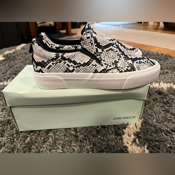 Jenn Ardor fashion sneakers snake print size 7 NIB - Picture 3 of 5